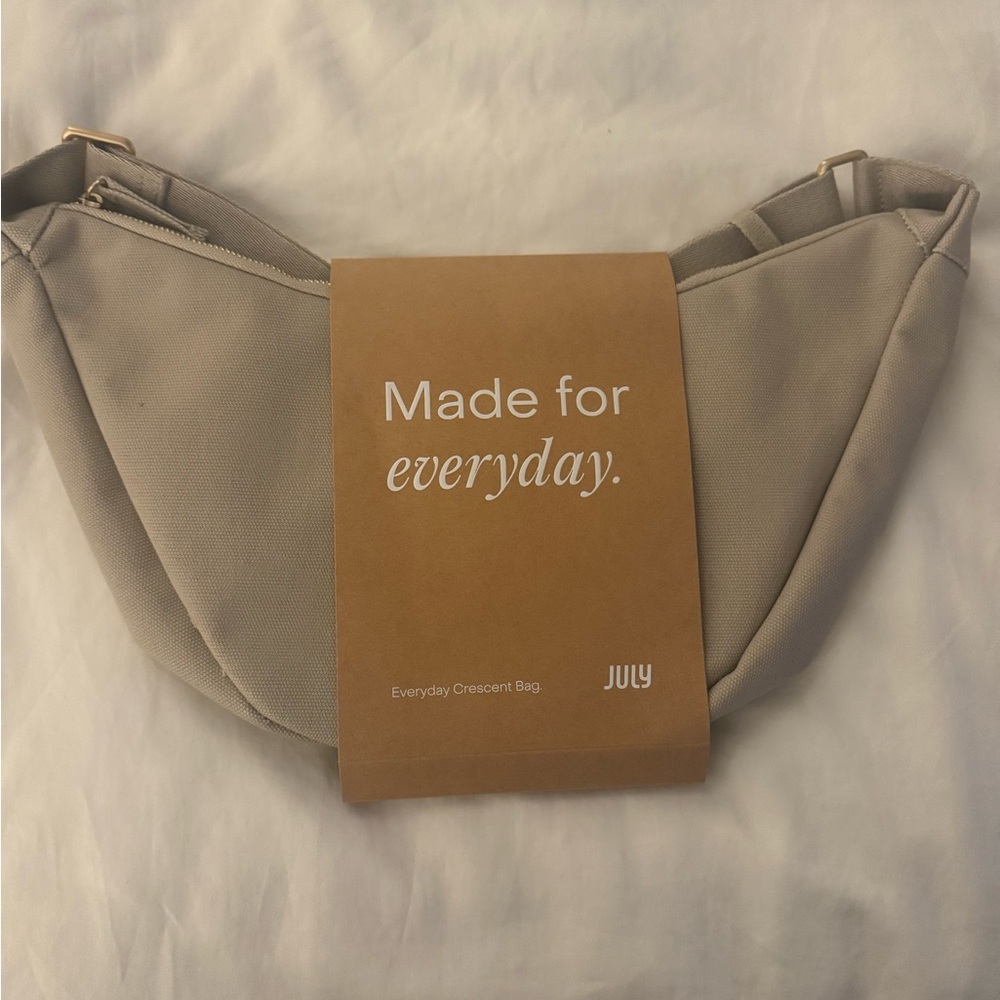 JULY new hobo Everyday Crescent Crossbody bag!